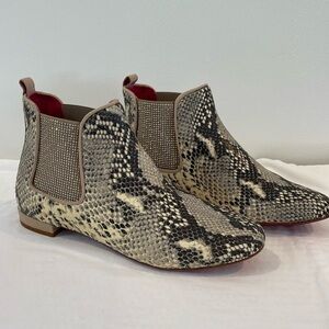 NEW Snakeskin slip on ankle boots with bling rhinestones size 37 7